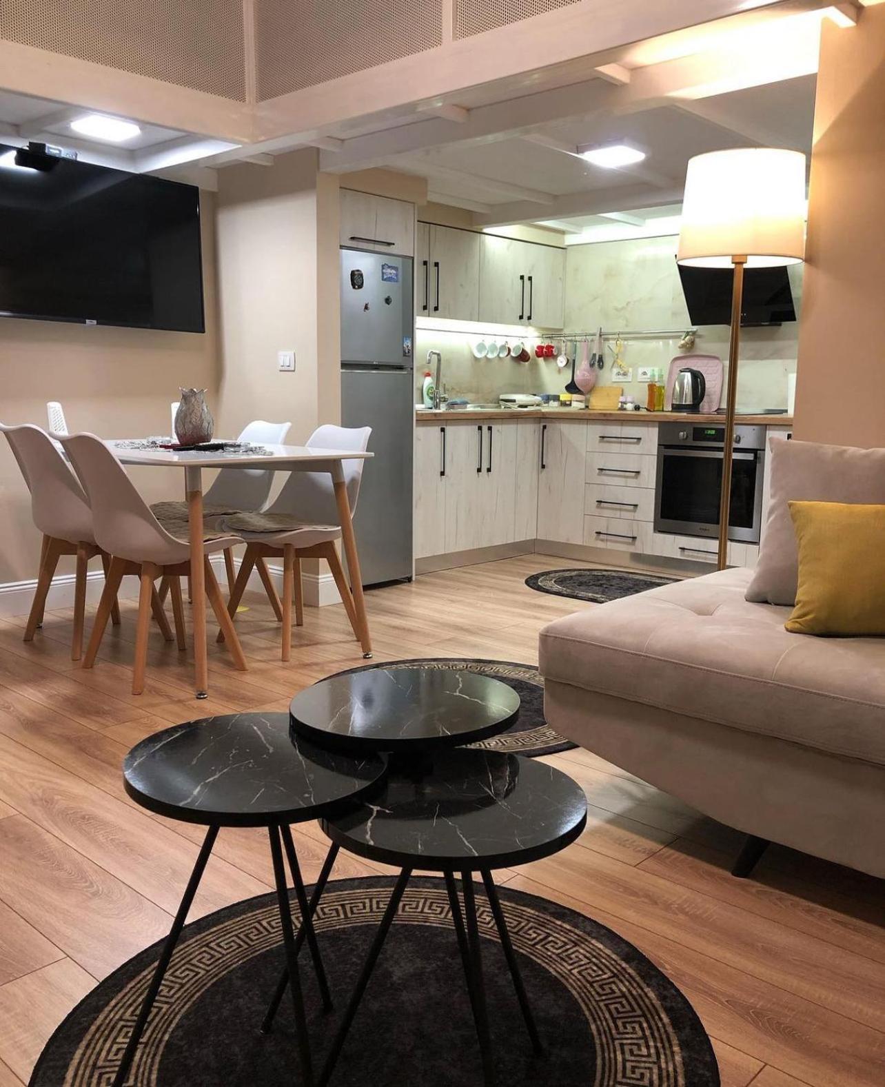 Lovely Apartment In Pogradec City With A Lake View Dış mekan fotoğraf