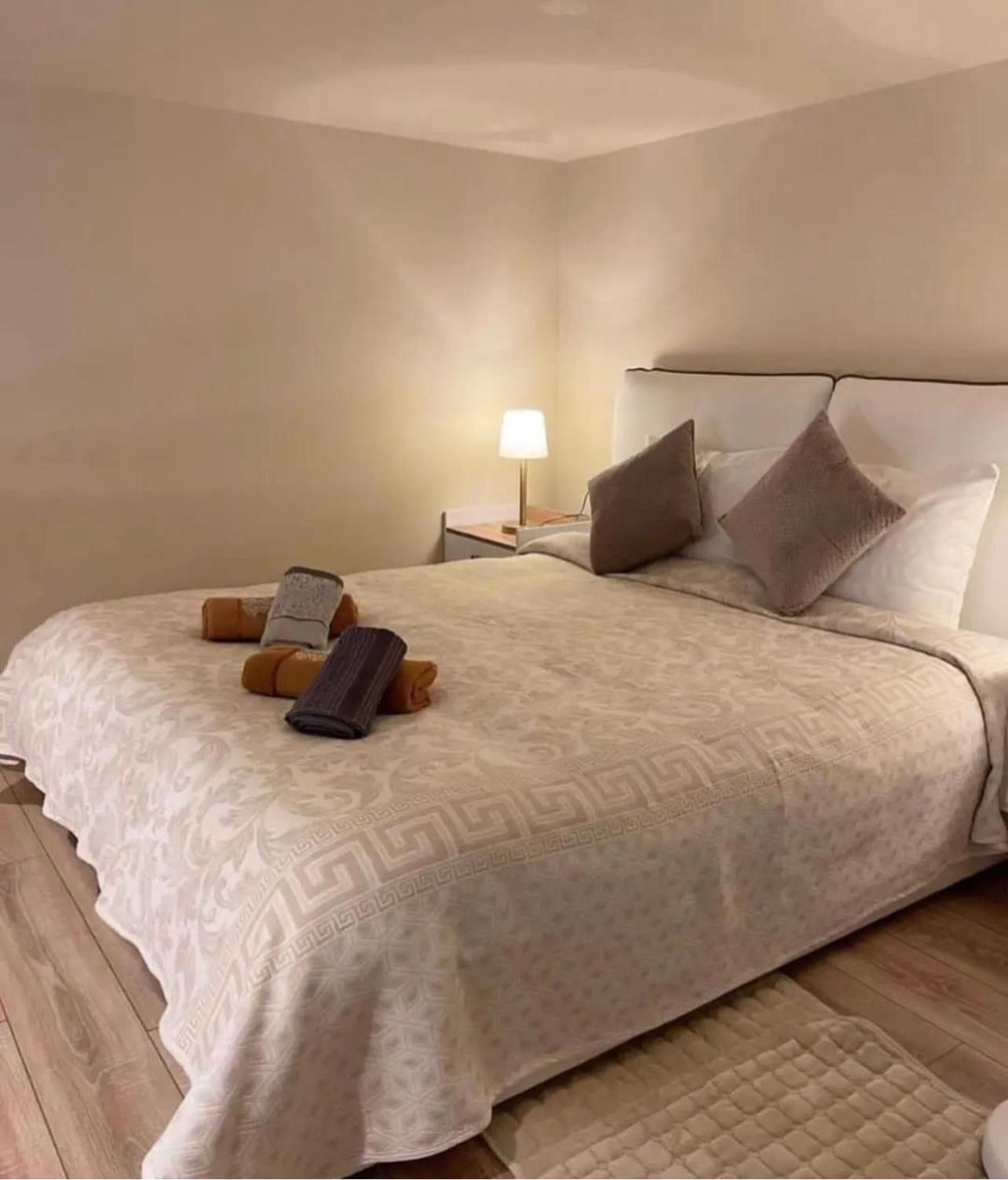 Lovely Apartment In Pogradec City With A Lake View Dış mekan fotoğraf